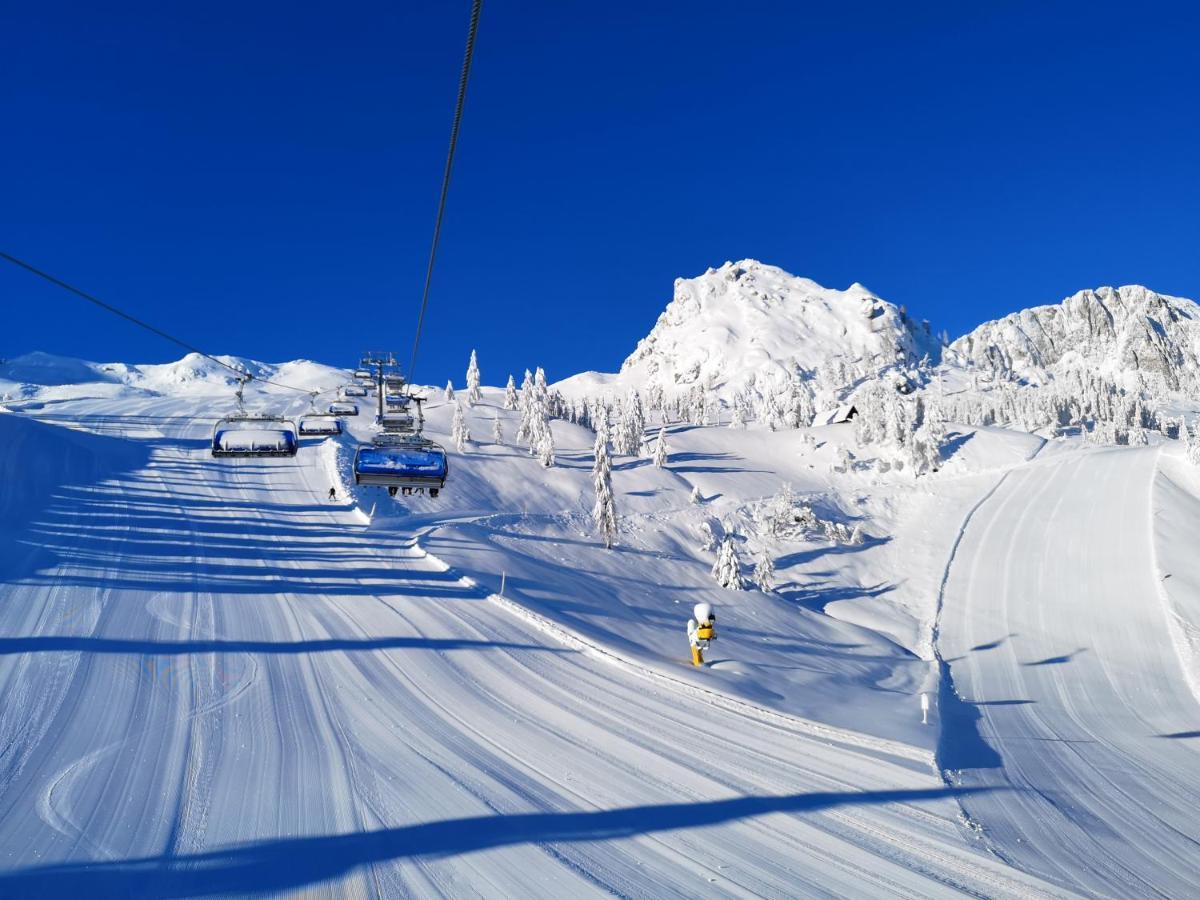 Ski&Bike Nassfeld Apartments แฮร์มากอร์ ภายนอก รูปภาพ