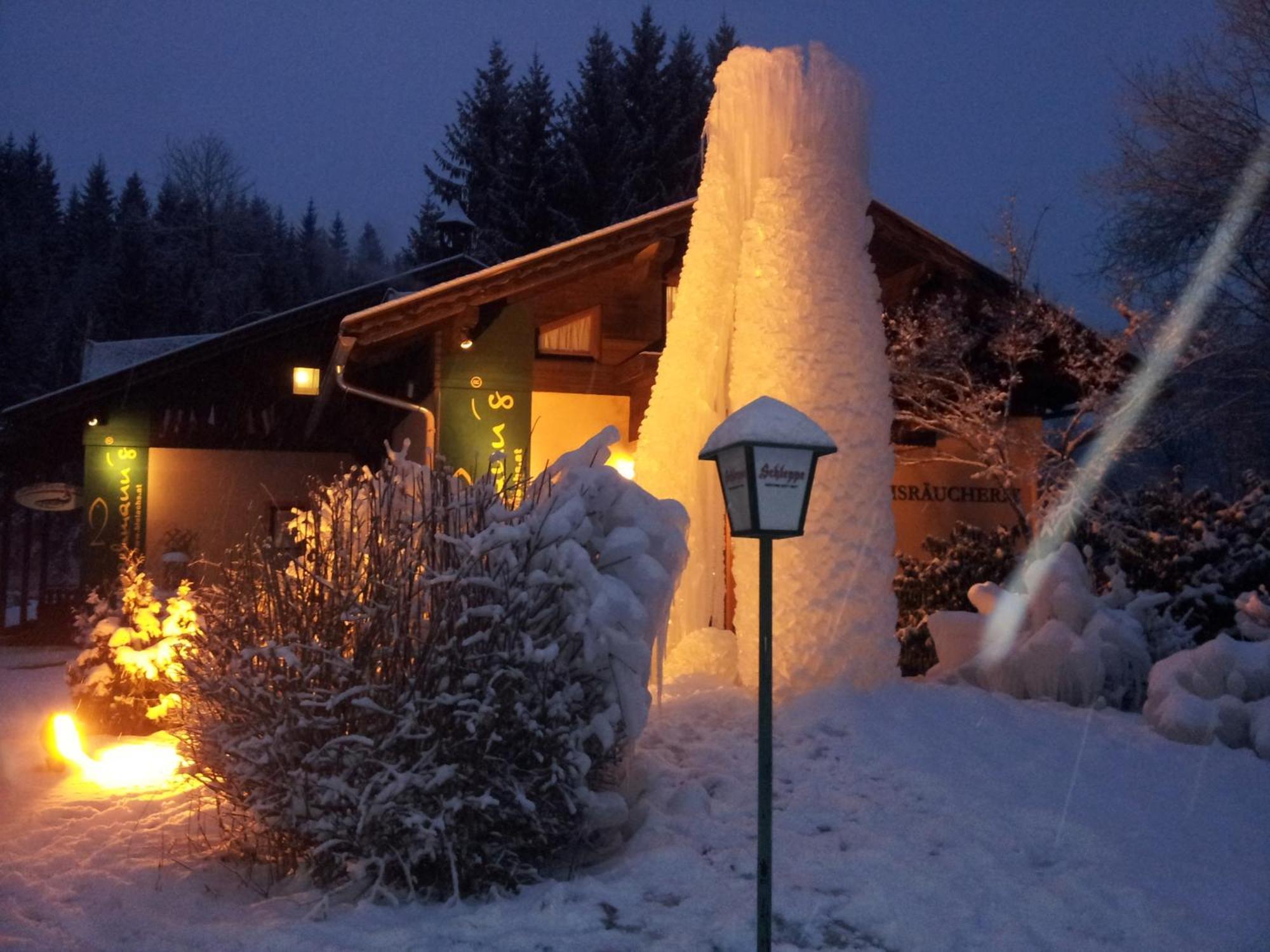Ski&Bike Nassfeld Apartments แฮร์มากอร์ ภายนอก รูปภาพ