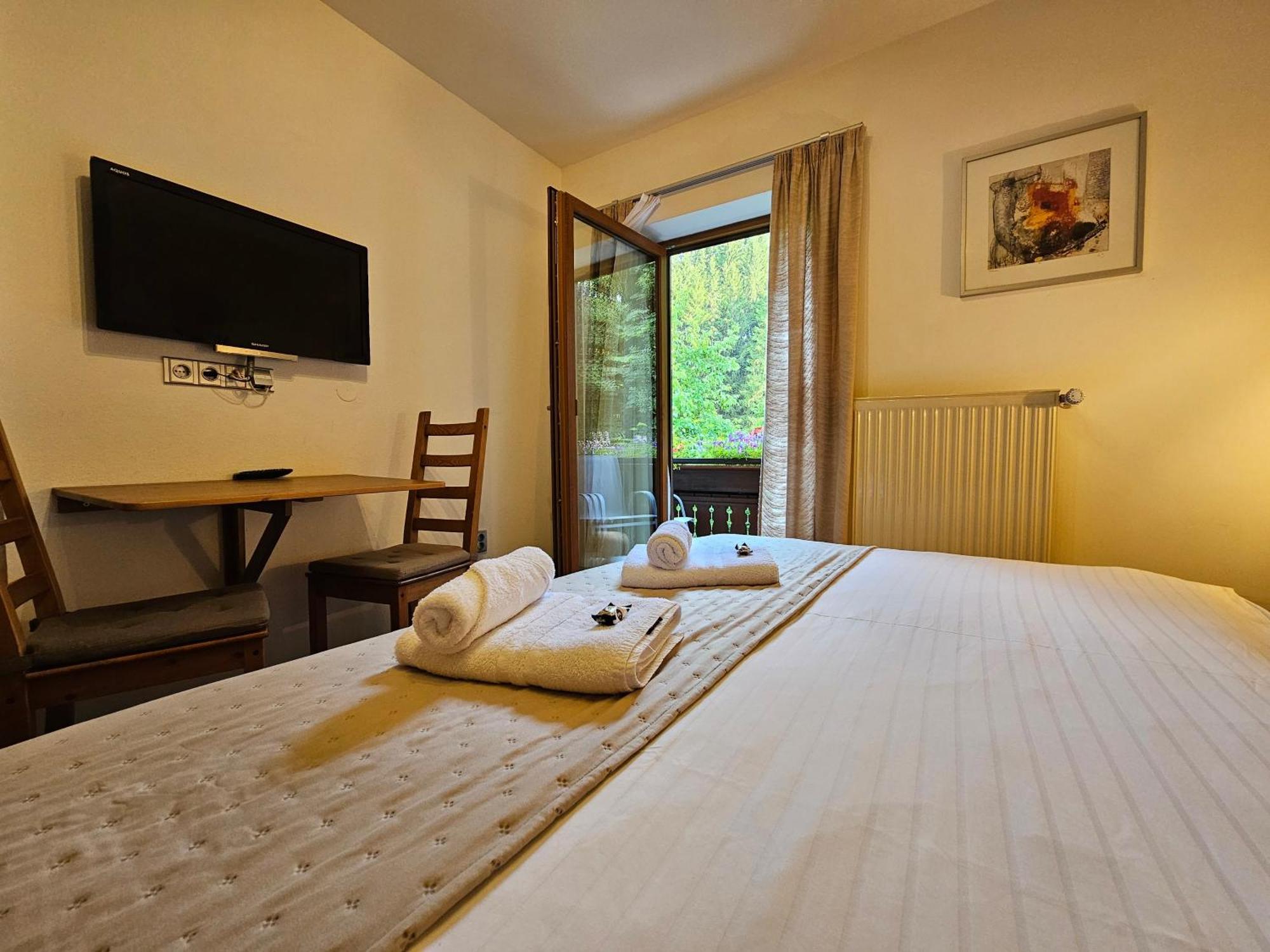 Ski&Bike Nassfeld Apartments แฮร์มากอร์ ภายนอก รูปภาพ