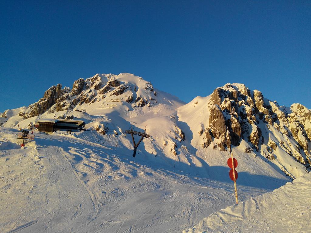 Ski&Bike Nassfeld Apartments แฮร์มากอร์ ภายนอก รูปภาพ